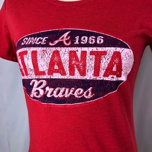 Womans Atlanta Braves T-Shirt